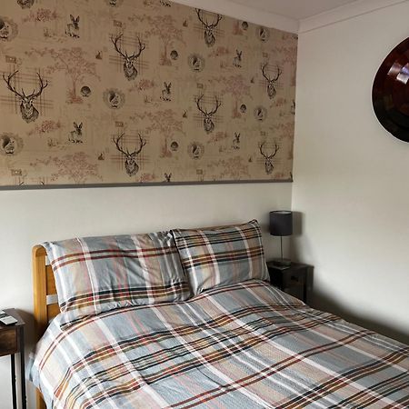 פורס Exclusive Private Double Room, En-Suite Wet Room Private Entrance מראה חיצוני תמונה