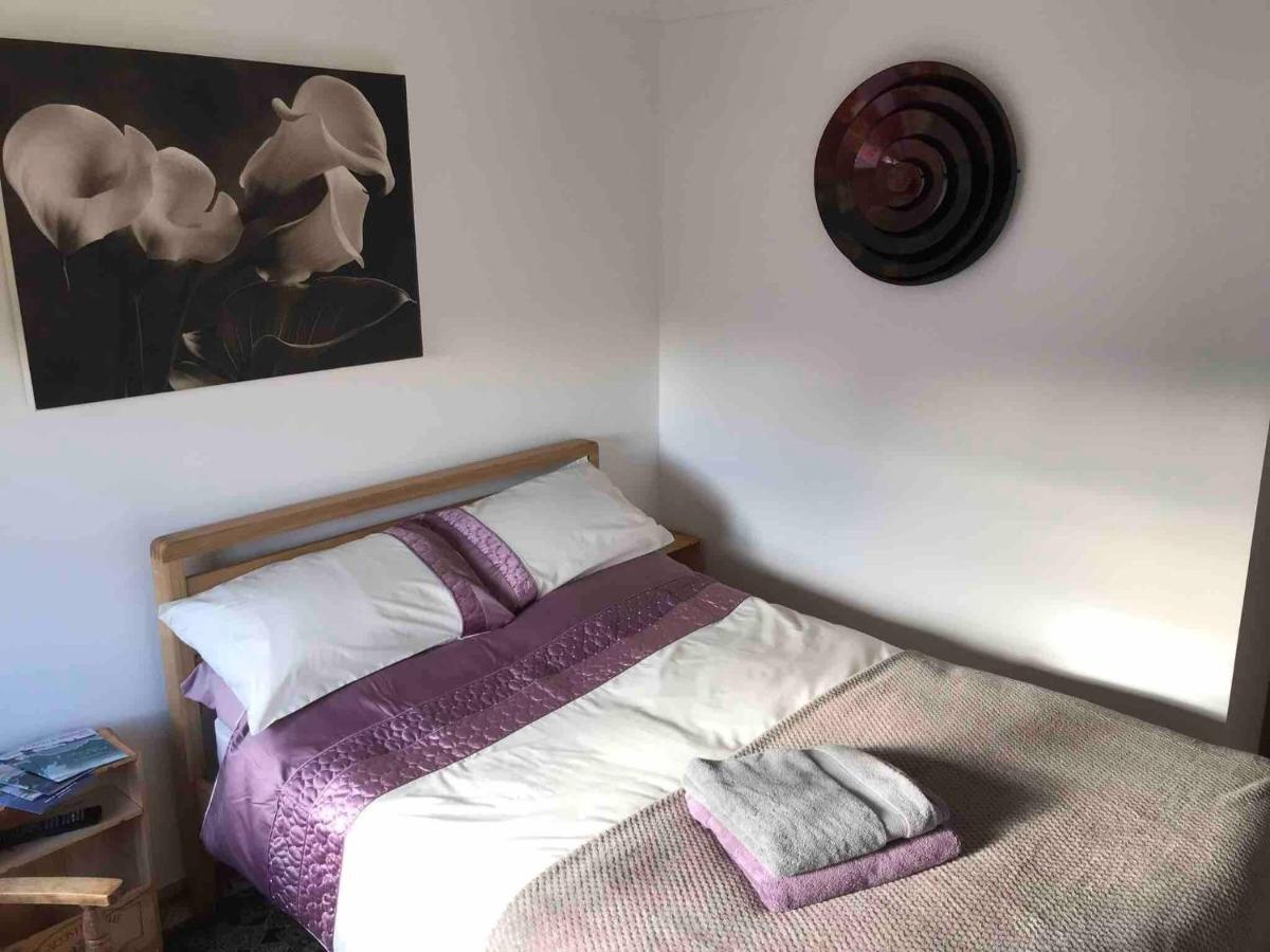 פורס Exclusive Private Double Room, En-Suite Wet Room Private Entrance מראה חיצוני תמונה